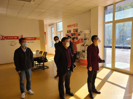 广安爱多贺洪燕一行光临Z6尊龙软件